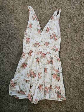 American Eagle Floral Romper